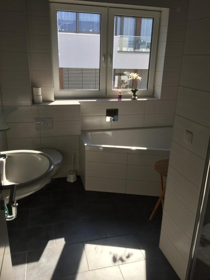 Appartements Am Hafen Zwenkau Bagian luar foto