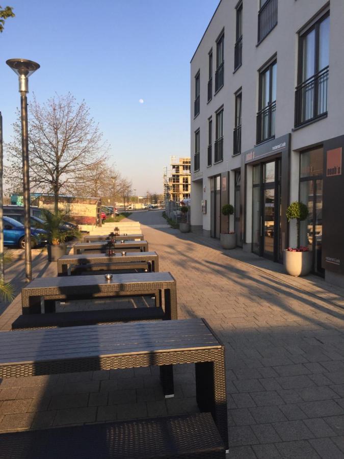 Appartements Am Hafen Zwenkau Bagian luar foto