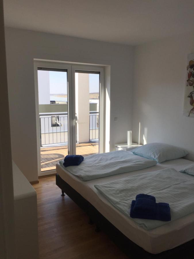 Appartements Am Hafen Zwenkau Bagian luar foto