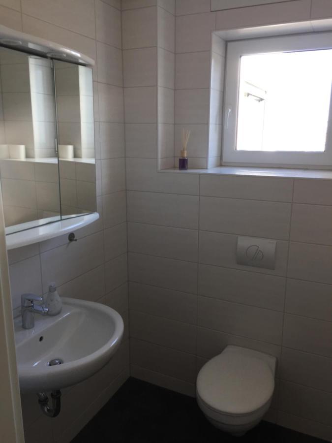 Appartements Am Hafen Zwenkau Bagian luar foto
