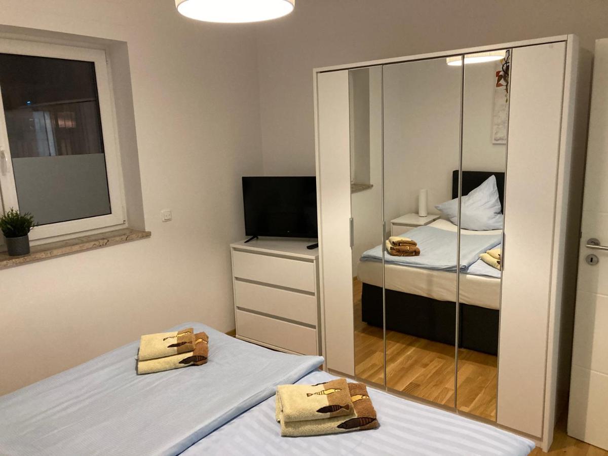 Appartements Am Hafen Zwenkau Bagian luar foto